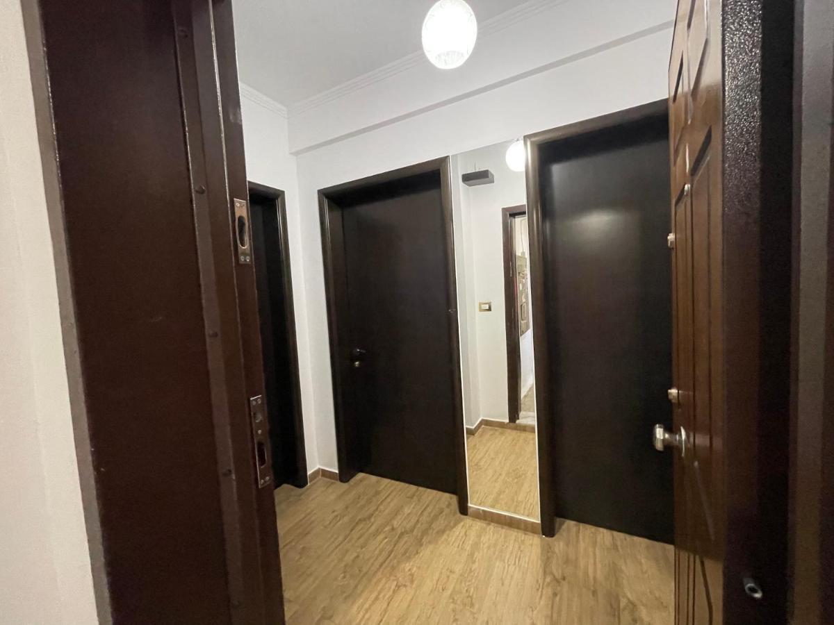 Centre Hotel Берат Екстериор снимка